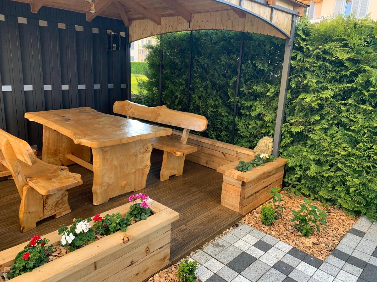 Studio Cosy Au Centre De Couvet Zewnętrze zdjęcie