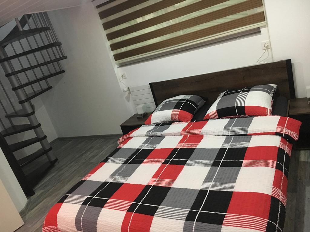 Studio Cosy Au Centre De Couvet Zewnętrze zdjęcie